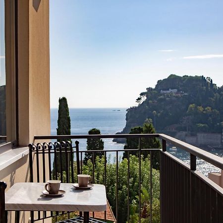 Apartamento Fenetre Sur Le Blue Taormina Exterior foto