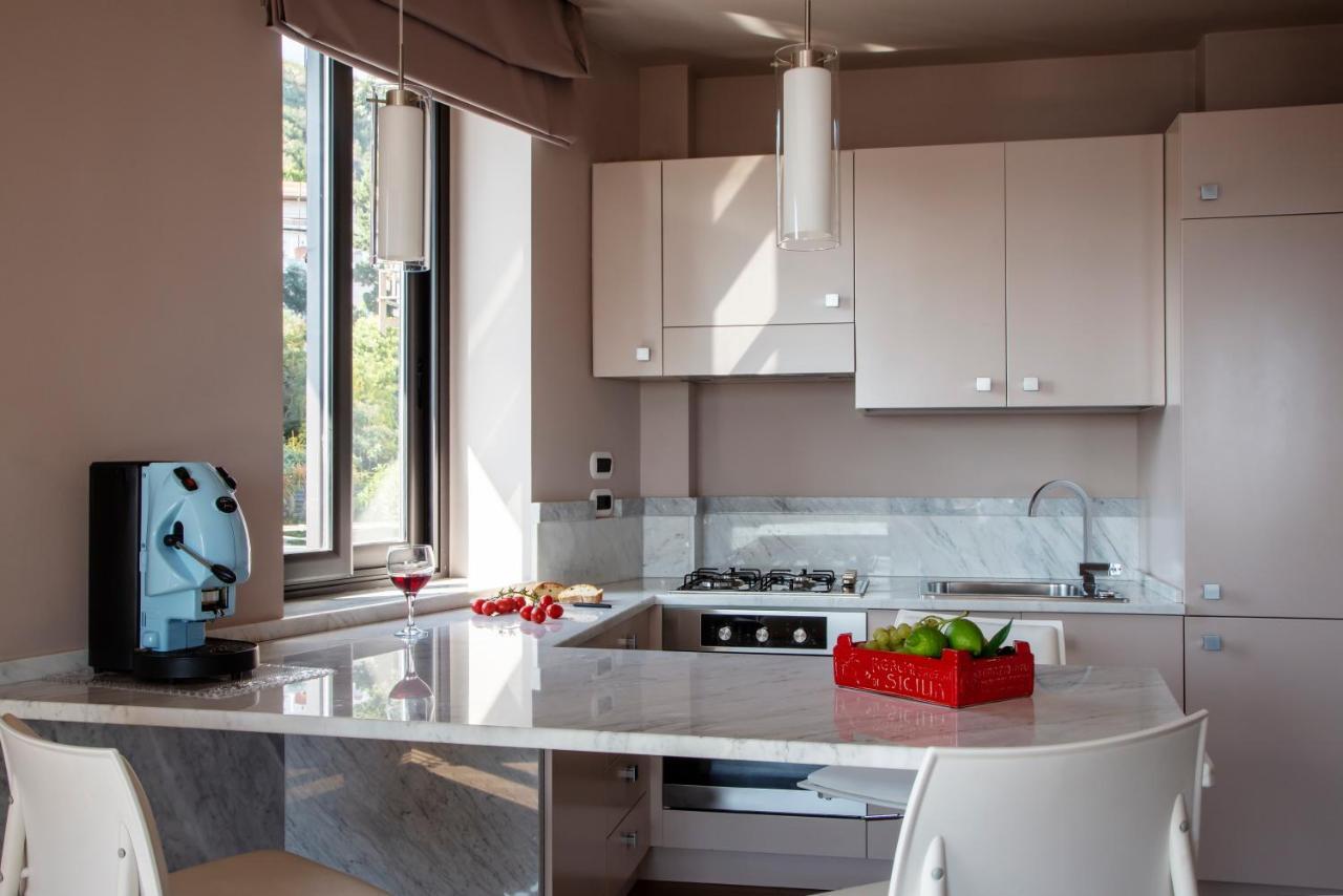Apartamento Fenetre Sur Le Blue Taormina Exterior foto